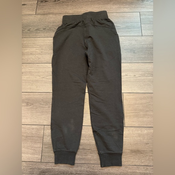 Lululemon LA Warm Down High-Rise Jogger - Picture 12 of 12